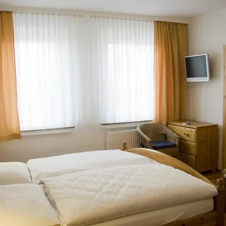 Hotel Zur Post Kleve 2*