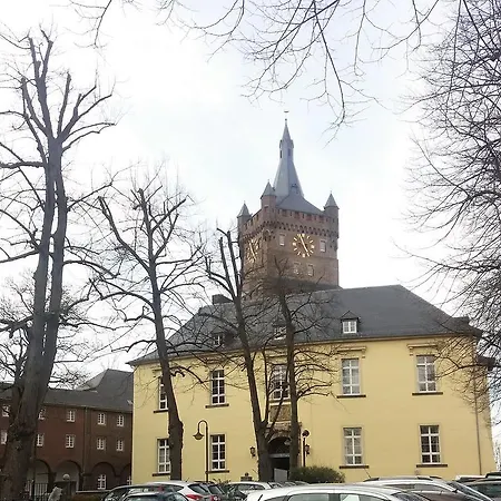 Hotel Zur Post Kleve 2*